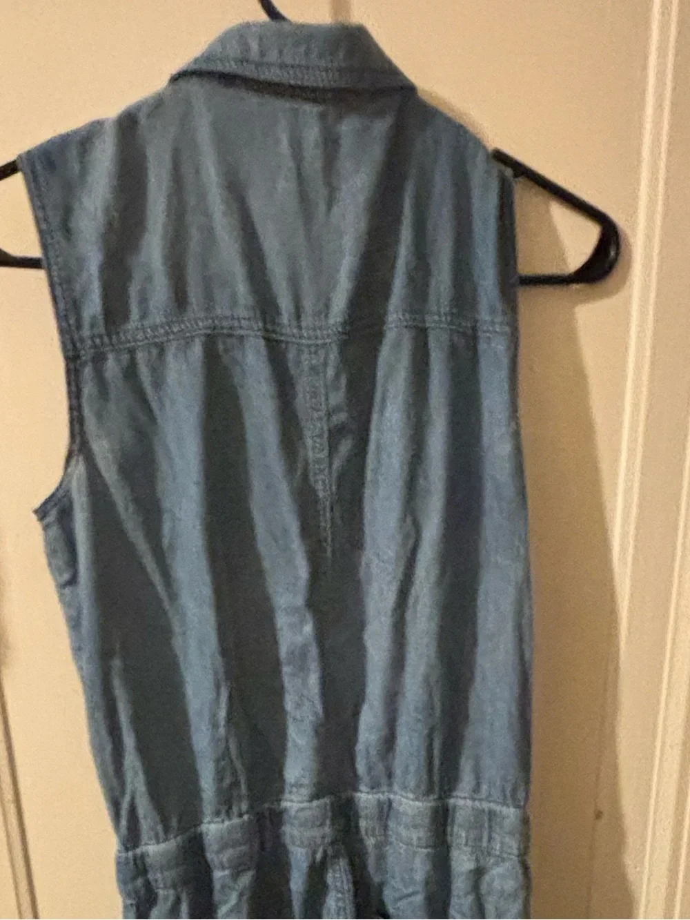 Sleeveless Light Blue Denim Jumpsuit with Front Zip small - Picture 9 of 12
